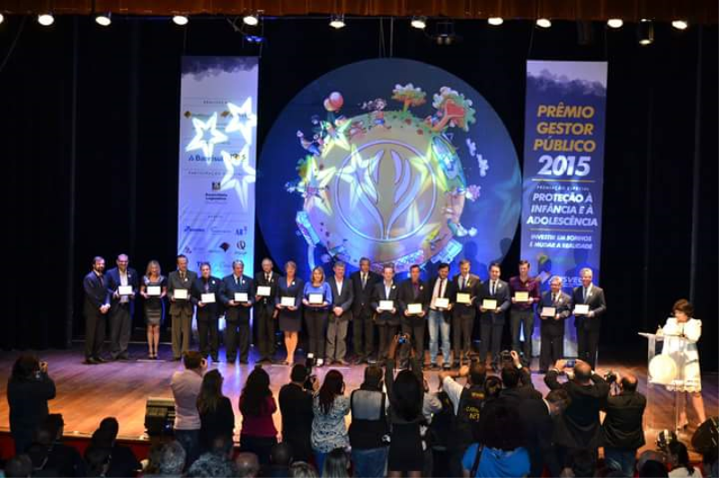 Porto Vera Cruz conquista Prêmio Gestor Público 2015
